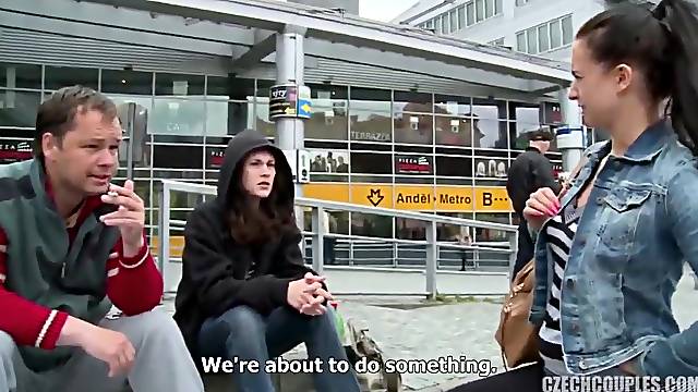 Dinheiro Grupo, Por Dinheiro Casal