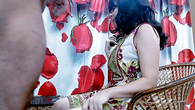 Parienta Cachonda, Lamer Culo Asiaticas