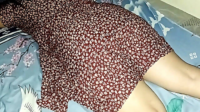 A Single Mother Who Doesn't Want to Be a Single Mother Until the End of the Season