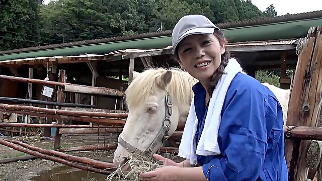 M996g07 an Av Appearance to Relieve the Frustration of a Mature Woman in Her Fifties Who Raises 7 Rich Sex with Sweet Mo