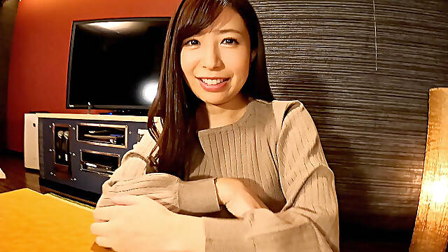 A047g01 Pick up a Beautiful Woman Who Seems to Be Free and Stay at a Hotel! Really, I Want to a Woman Who Wants to Me!