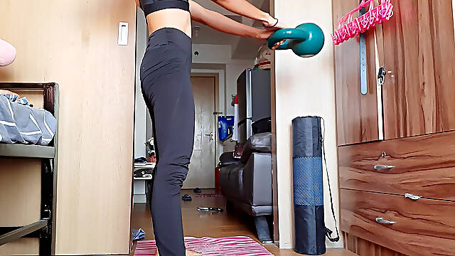 Part 1: 33 Mins Workout Sweating