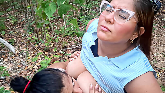 Big Boob Latina Gets Her Tits Sucked