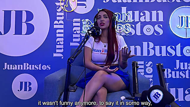 Jessica Sodi Cums While Telling Her Fantasies on a Vibrator Machine