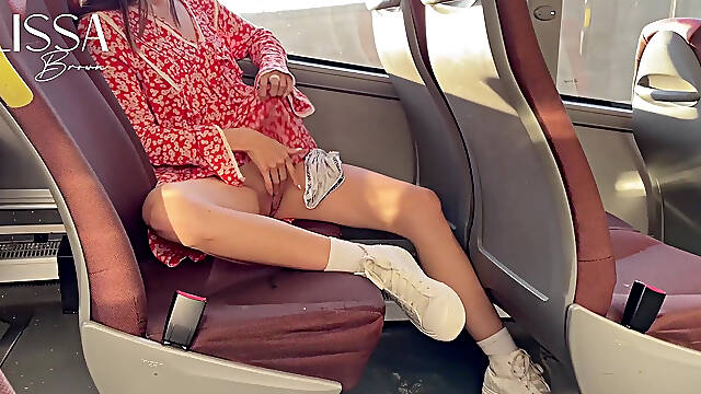 I Masturbate on the Train