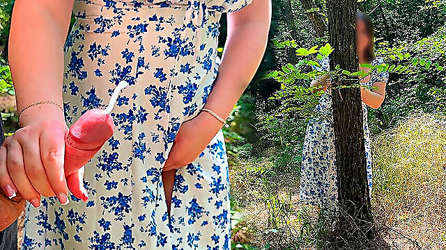 Handjob in - Stranger Woman Caught Me Masturbating and Makes Me Cum!
