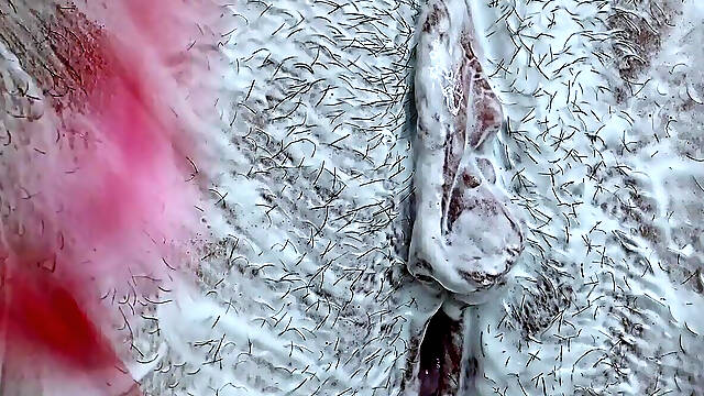 Extreme Close-up of Hairy Pussy Shaving!