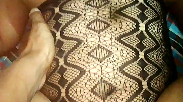 My Stepsister Sitting on My Face and Done Pissing I Swallow All Her Piss