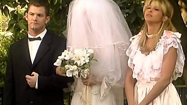 Horny bride is fucked silly by her husband in vintage video